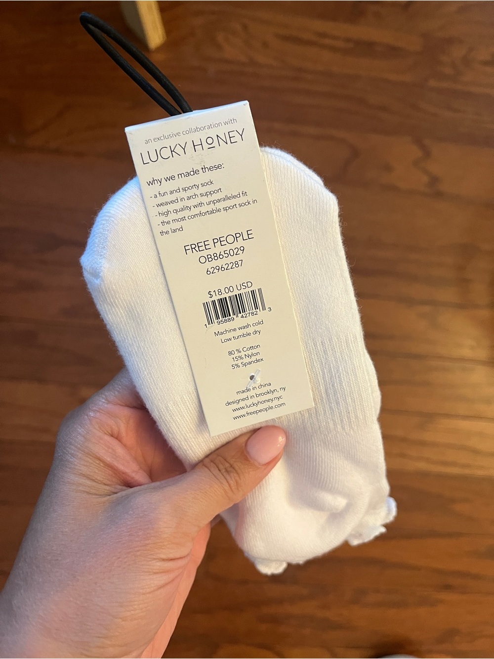 FP Movement White Ruffled Socks - Picture 2 of 2